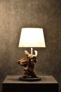 流木と和紙のランプ