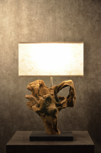 流木と和紙のランプ