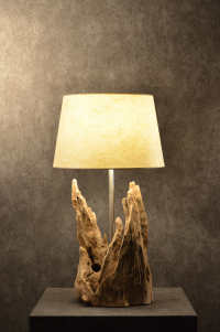 流木と和紙のランプ