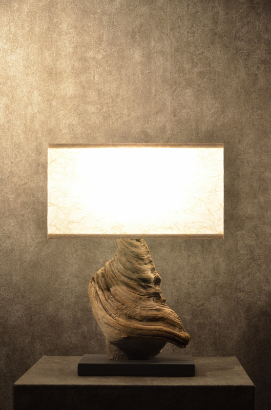 流木と和紙のランプ