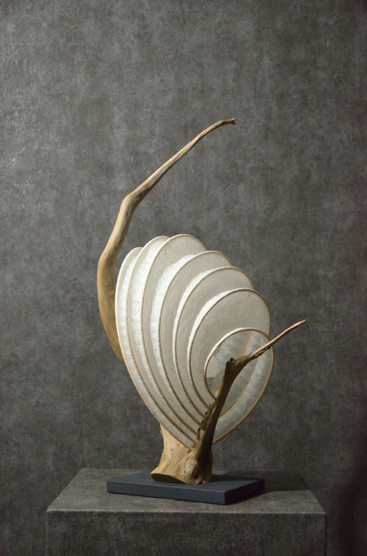 流木と和紙のランプ